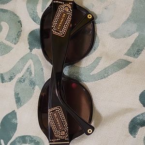 Coach  sunshades with yellow diamonds